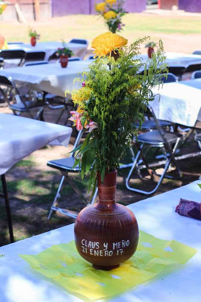 Botellones para las mesas de los invitados