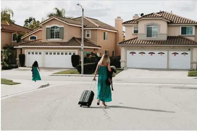 Las damas van llegando