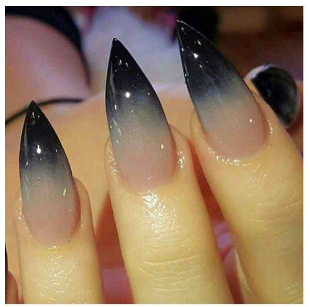 Uñas ...