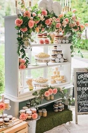 Mueble vintage para postres