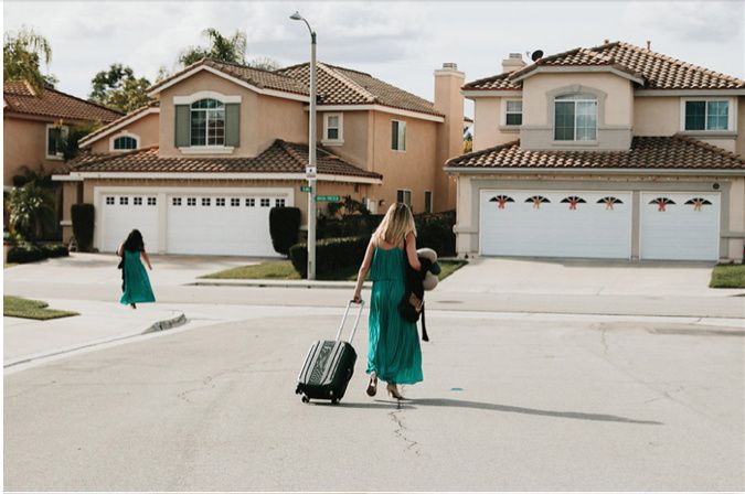 Las damas van llegando