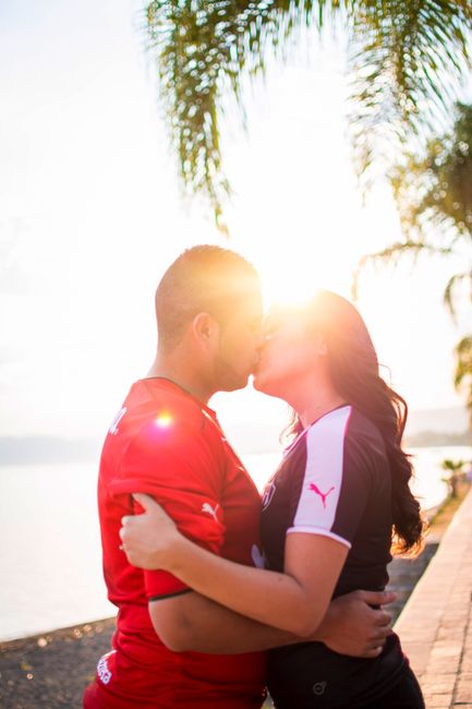 En el Save the Date beso 6