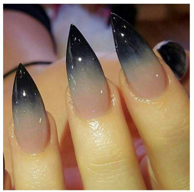 Uñas ...