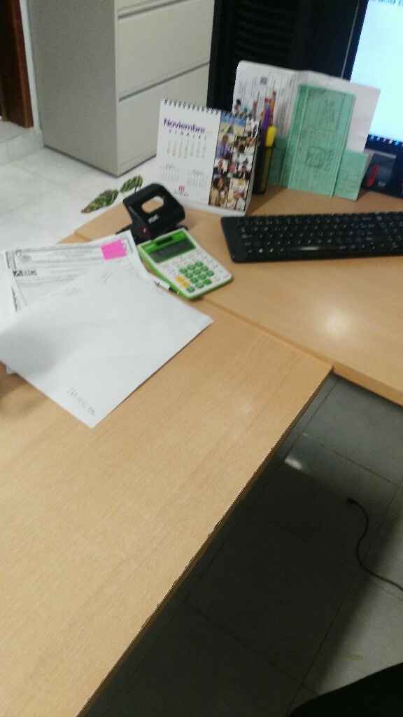 Es un vicio que no me deja trabajar - 2