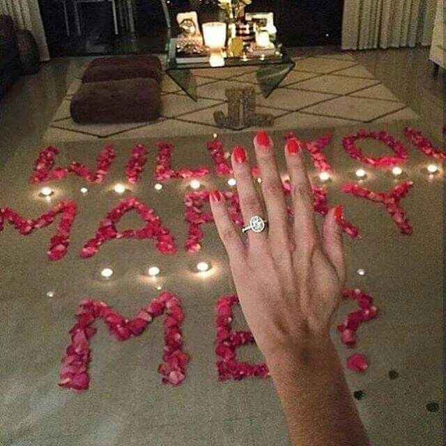 Que romántico 😍 - 2