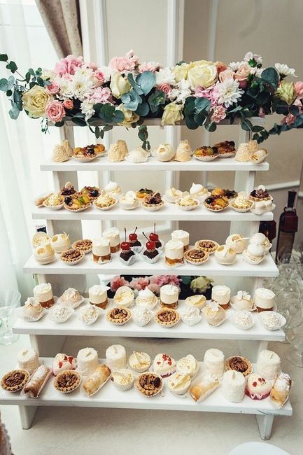 "Candy Candy Bar" - 6