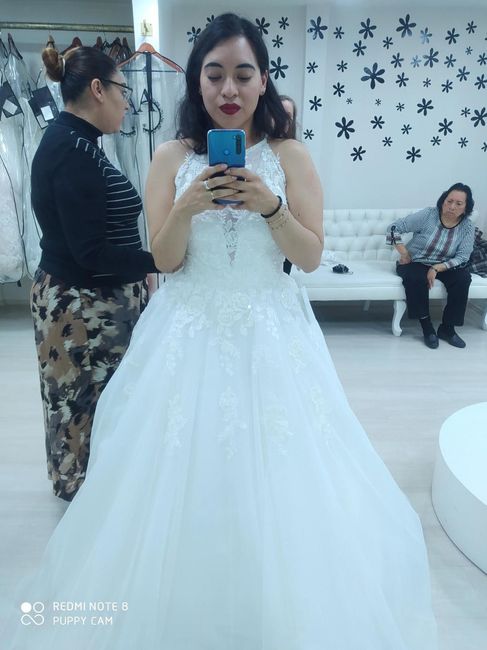 la duda de laura Es.... 1