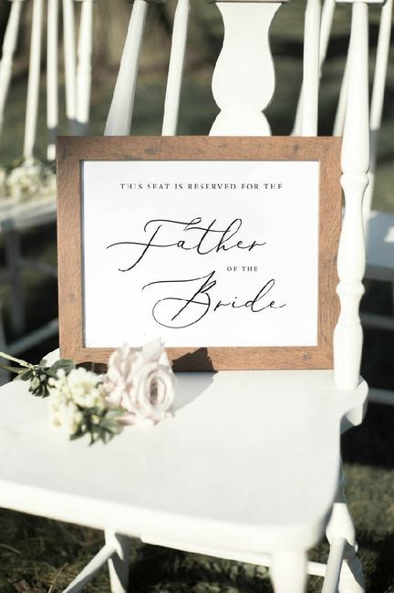 "Una Silla Desde el Cielo" 2