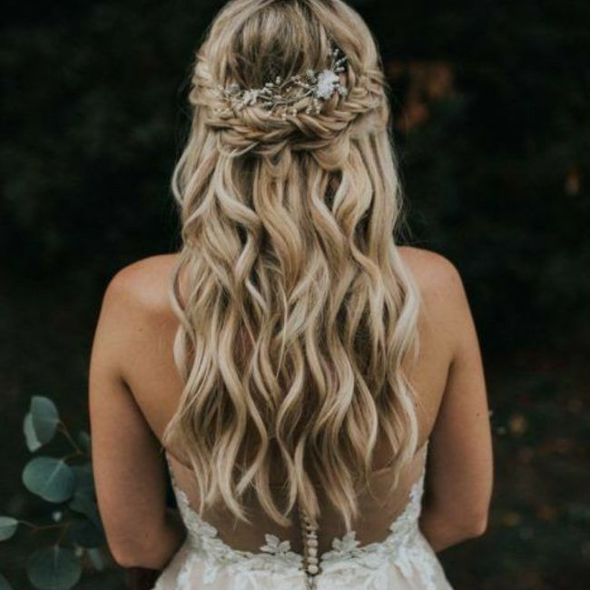 "Peinados con Cabello Suelto" - 3