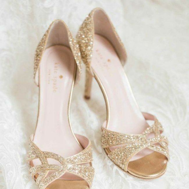 "Zapatitos Dorados" 3