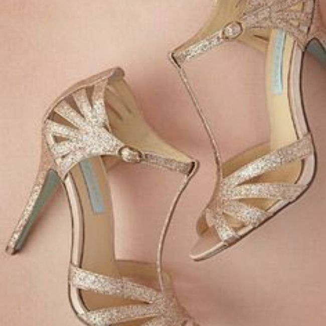 "Zapatitos Dorados" 5