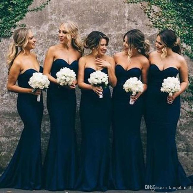 "Damas en Azul Rey" 3