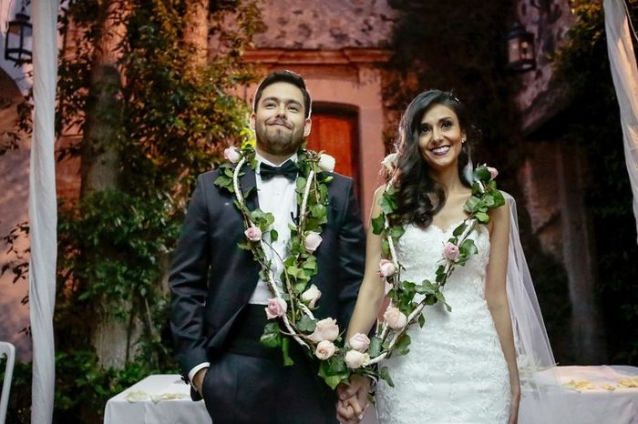 "Lazos de Boda con Flores" 2