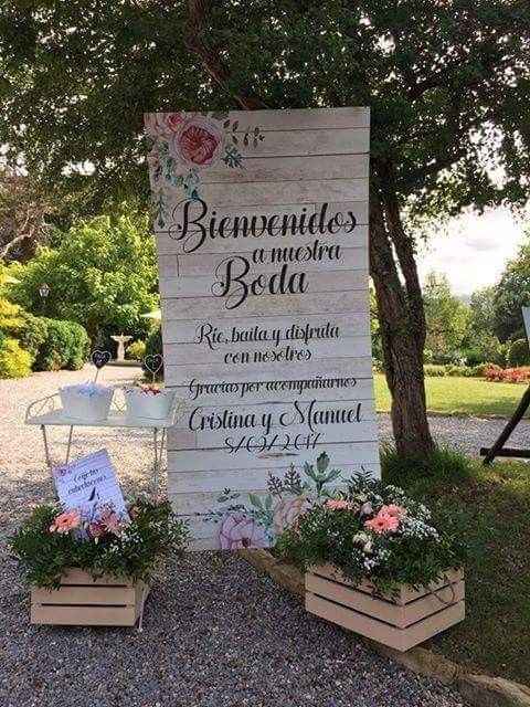 "Entrada con Letreros" - 8