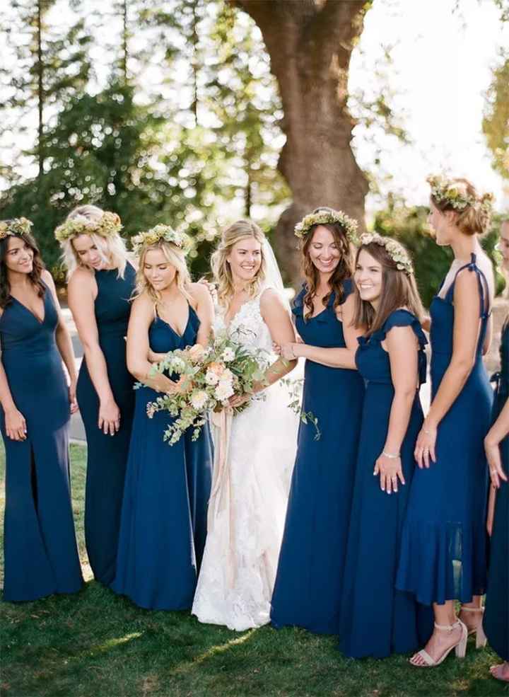 "Damas en Classic Blue" - 5