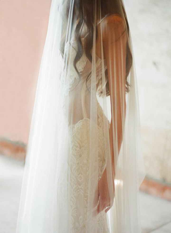 "Trash the Dresses Bridal" - 4