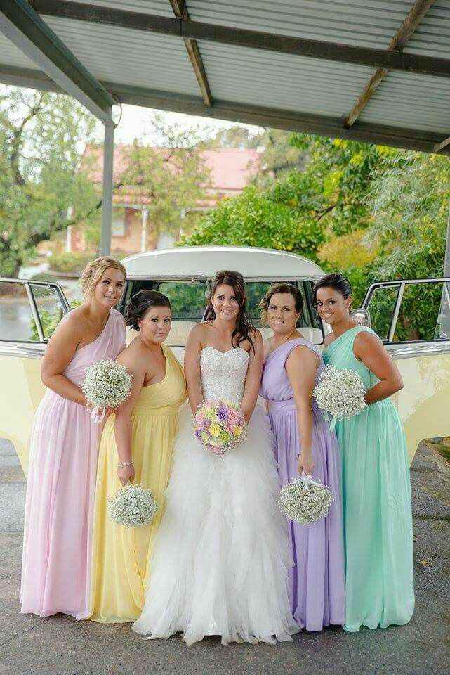 "Colores: Damas de Honor Arcoíris" - 4