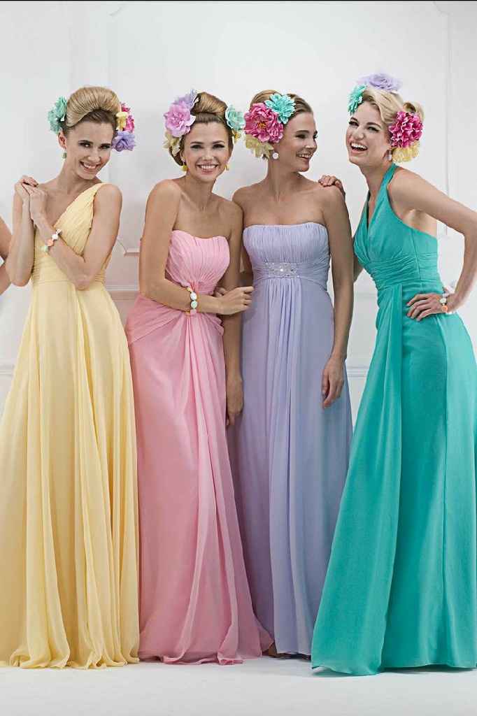 "Colores: Damas de Honor de Arcoíris Fuerte" - 4