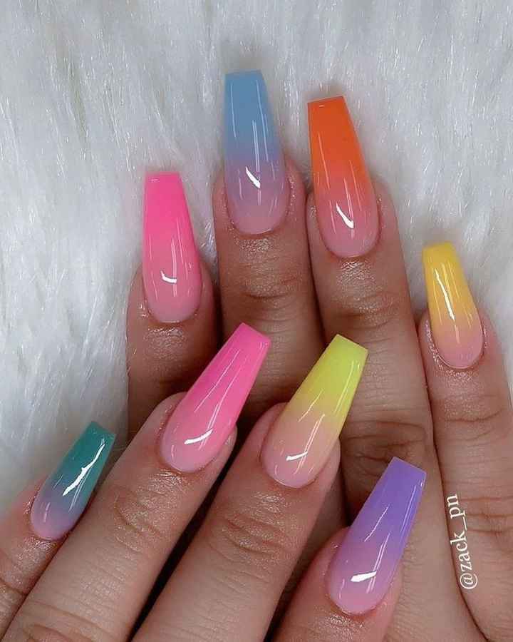 "Colores: Uñas de Arcoíris" - 5