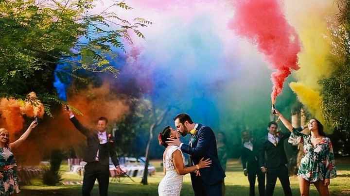 "Colores:bombas de Humo Arcoíris" - 1