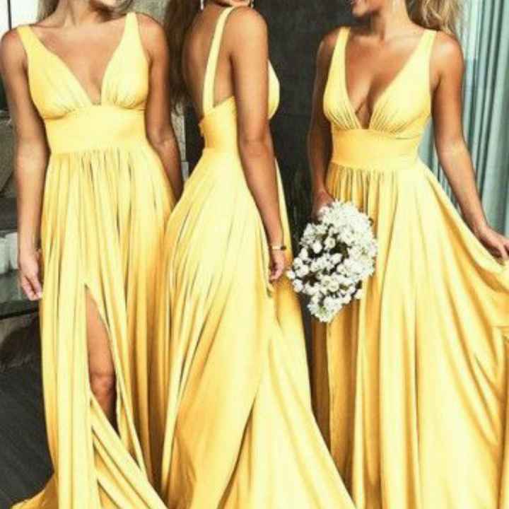 " Damas en Color Amarillo" - 2