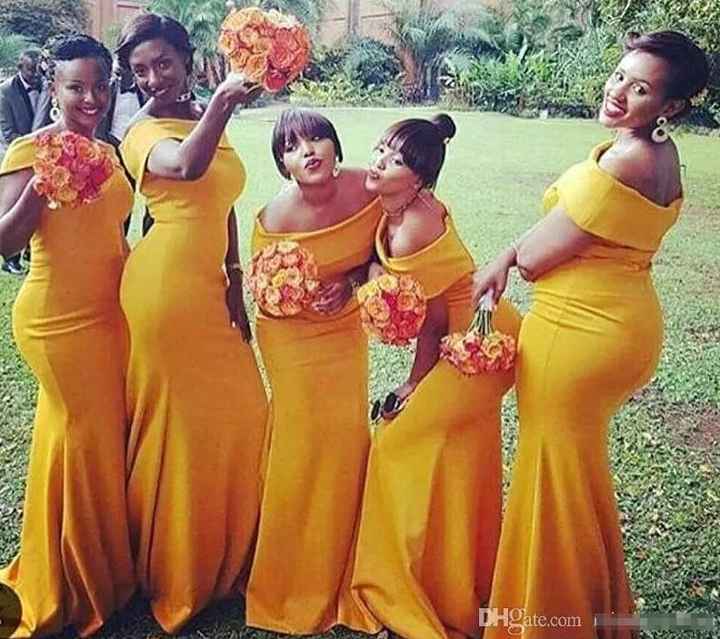 " Damas en Color Amarillo" - 1