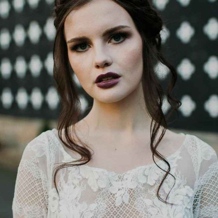 "Labios Obscuros para el Día B' - 4