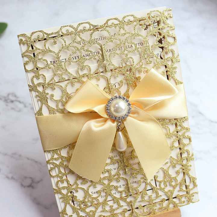 "Invitaciones en Tonos Dorados" - 2