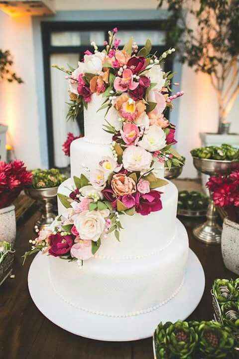 "Pasteles con un Toque de Flores" - 3