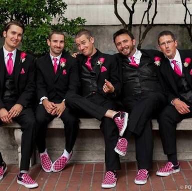 Si las novia llevan damas de honor a el novio? - 2