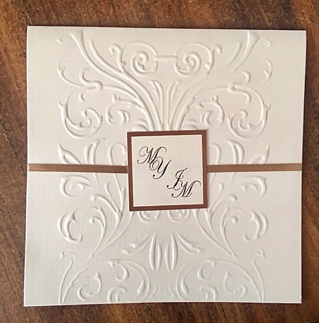 Invitación troquelada