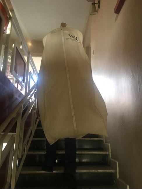 Ya está el vestido en mi casa ❤️ - 3