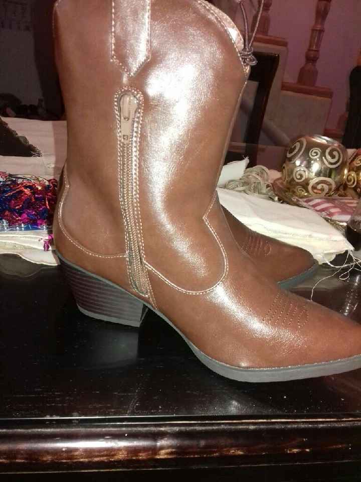 Botas o zapatillas - 3