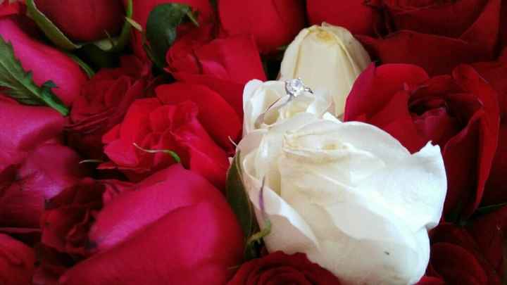 Presuman su anillo jeje - 2