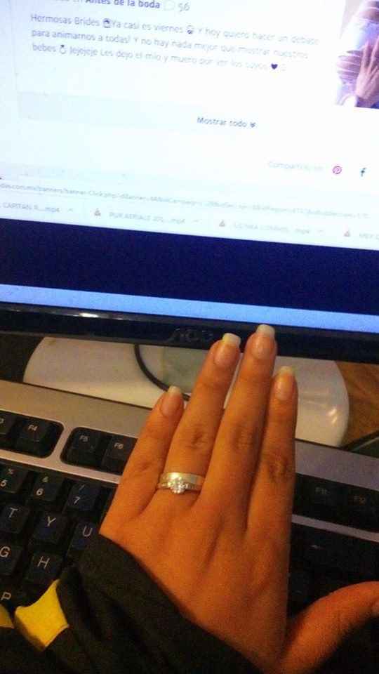 Anillo y argolla de plata