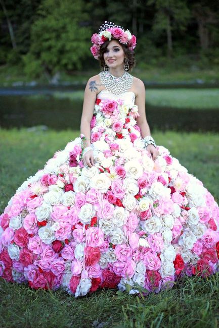 Vestidos de novia con flores naturales 10
