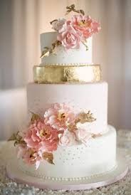 pink wedding cake 2