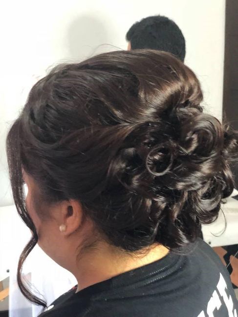 el chongo por atras!!!