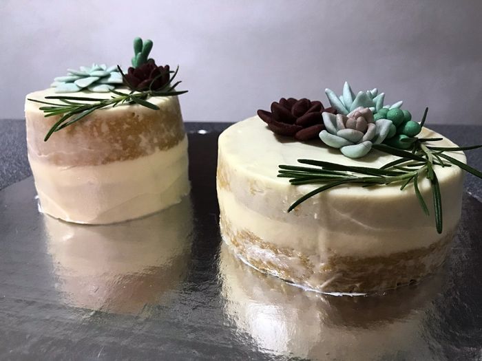 Naked cake de fresas naturales con queso