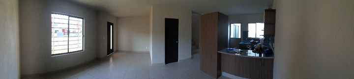 foto panoramica de la sala, recibidor, comedor y cocina jijiji