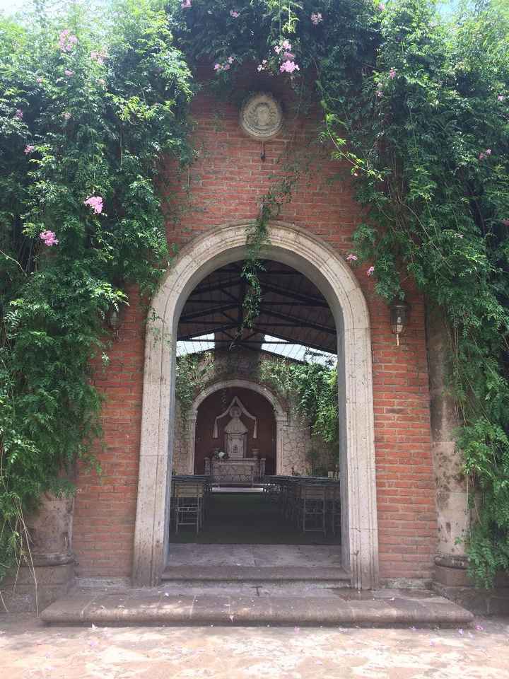 La entrada a la Capilla, antes pasamos por un puente que ira con antorchas para iluminar