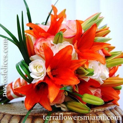 Ramo lilias naranjas