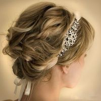 Up do short hair (: