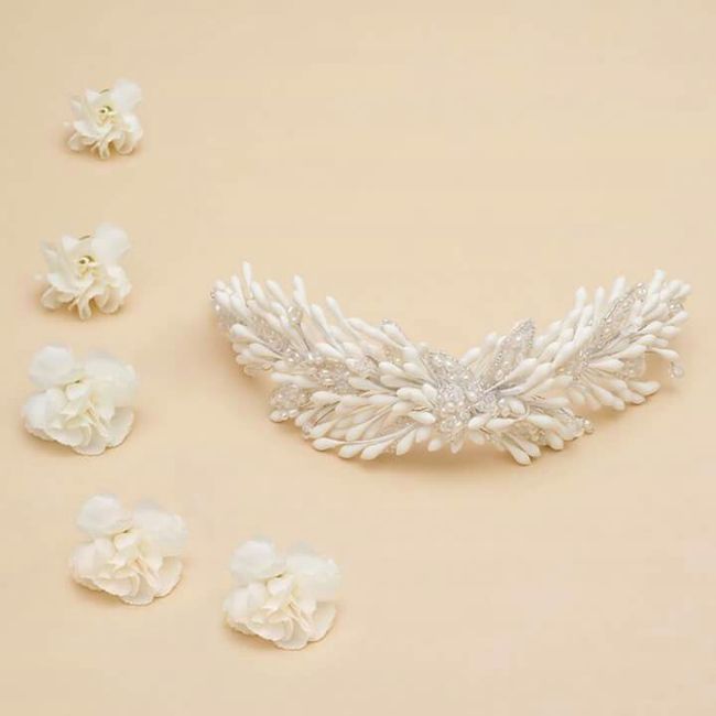  Alguien que conozca de estos tocados!!!! o: - 3