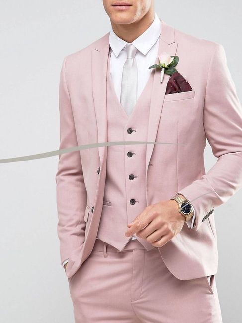 Trajes de novio en color rosa 💗 1