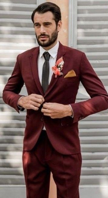 Trajes en color rojo ❤️ 22