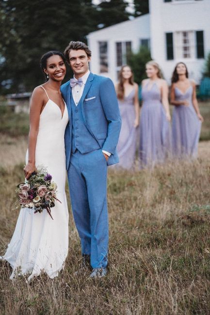 Traje de novio en color azul 💙 2