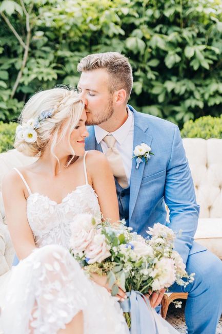 Traje de novio en color azul 💙 9