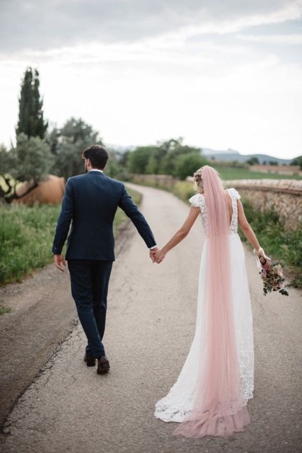 Velos de novia en color rosa 💗 9