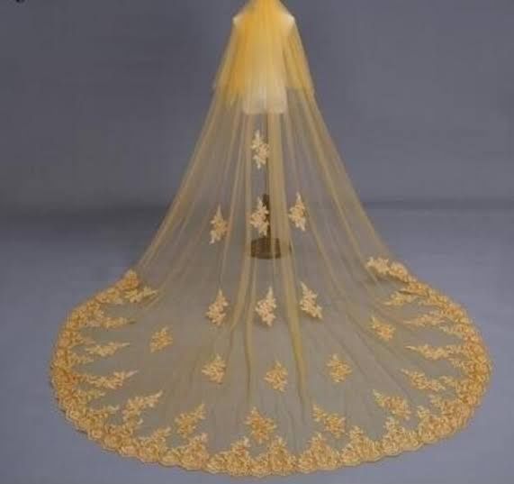 Velos de novia en color amarillo 💛 5